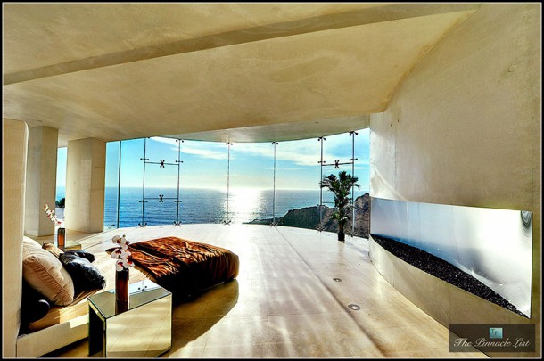 la-fabuleuse-maison-diron-man-est-desormais-a-vendre21