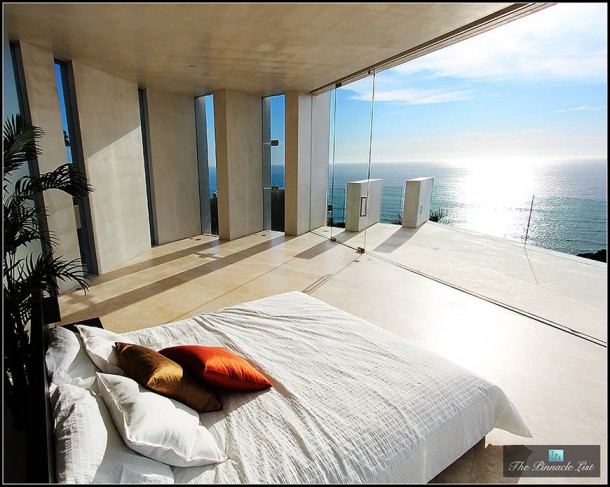 la-fabuleuse-maison-diron-man-est-desormais-a-vendre7