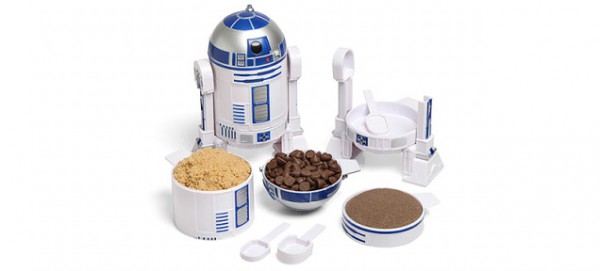 r2d2-une