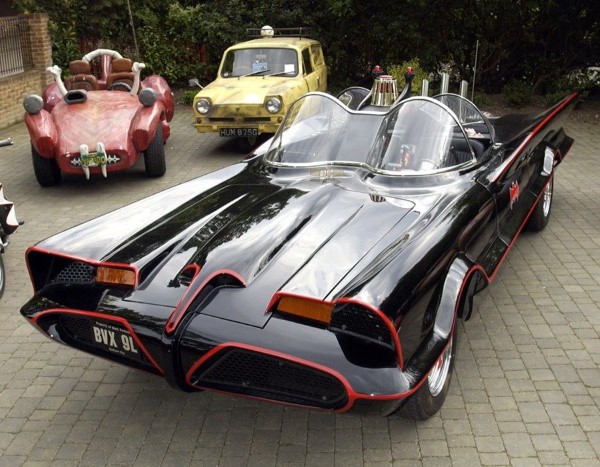 La "Batmobile Number 1"s'inspire du prototype de la Lincoln Futura 1955