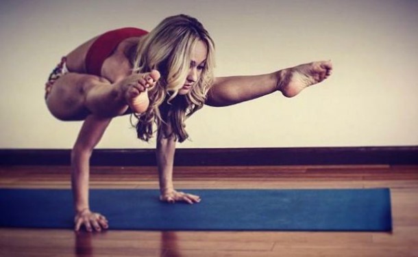 yoga_instructor_45