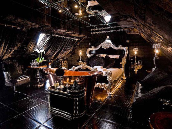 Crazy Bear Beaconsfield, Royaume-Uni