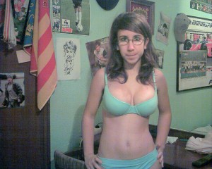 Ugly-Faces-Sexy-Bodies-4-300x240