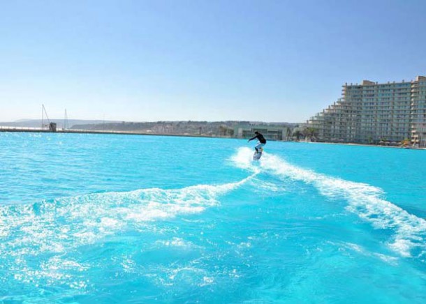 crystal-lagoons-la-plus-grande-piscine-au-monde-est-au-chili13