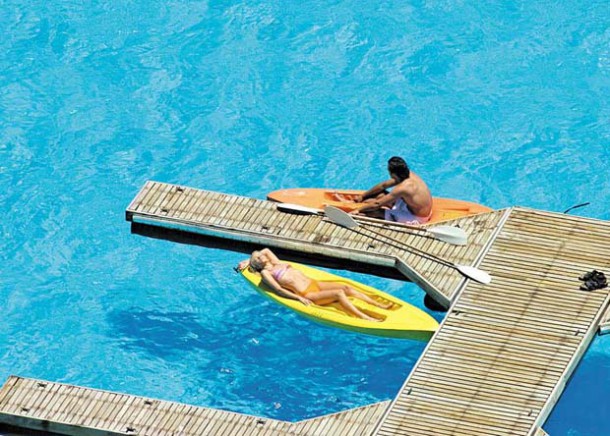 crystal-lagoons-la-plus-grande-piscine-au-monde-est-au-chili2