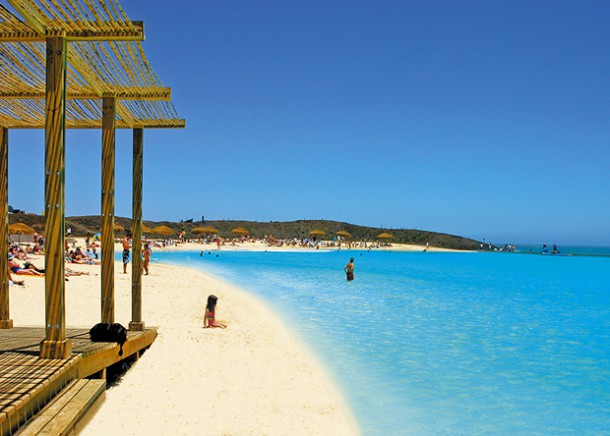 crystal-lagoons-la-plus-grande-piscine-au-monde-est-au-chili6