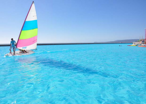 crystal-lagoons-la-plus-grande-piscine-au-monde-est-au-chili7