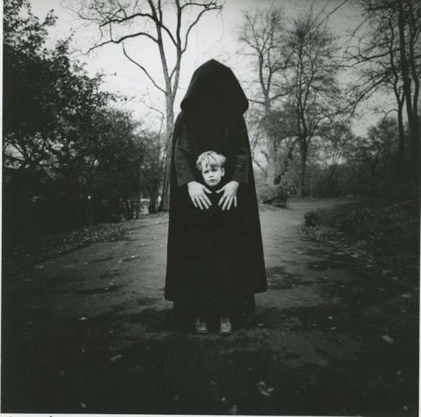 slide_357634_3955640_free-810x803