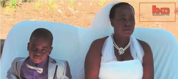 un-enfant-de-9-ans-a-epouse-une-femme-de-62-ans_4975185