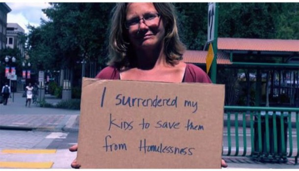 J'ai du renoncer à mes enfants pour ne pas qu'ils soient sans domicile fixe