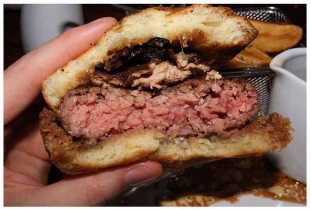 2. Fleur Burger, Las Vegas, 3725€ : servi avec du Château Petrus 95