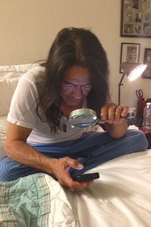 Celui qui ne sait pas agrandir la taille de l'écriture