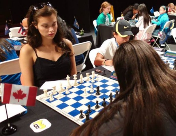 hottest_chess_player_ever_04