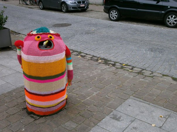 yarn-bombing-14