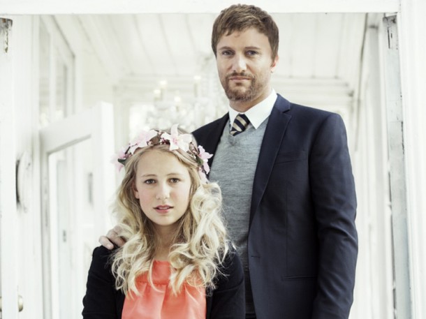 Norvege-un-faux-mariage-pour-alerter-sur-les-unions-precoces-et-arrangees_exact780x585_l