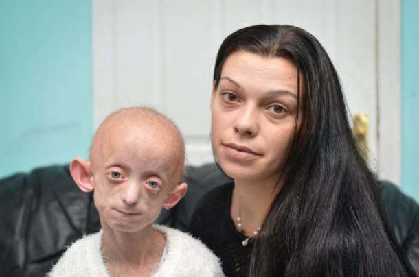 ad150289390ashanti-elliot-s