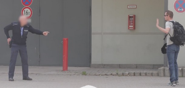 reaction-policier-vol-casquette