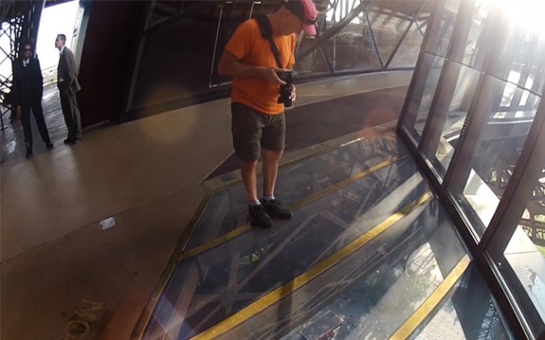 tour-eiffel-plancher-vitre3
