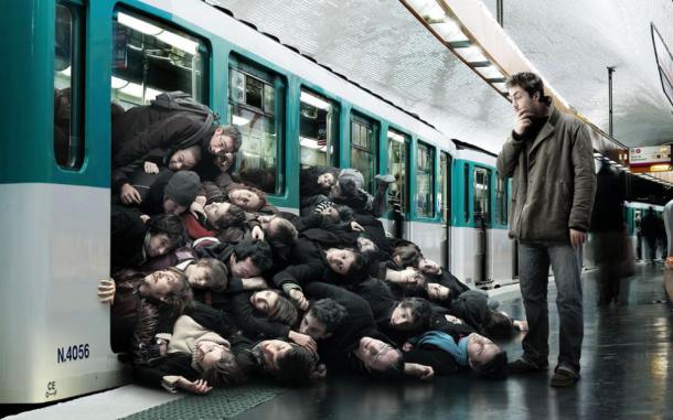 282696__lauren-roman-romain-laurent-creative-subway-train-doors-people-people-passengers-mountain_p