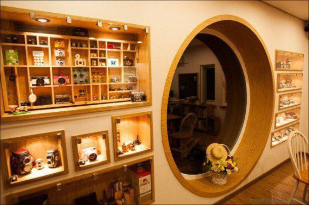 camera-shaped-house-6-659x438