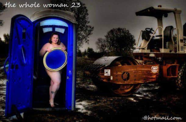 portapotty-boudoir-659x433
