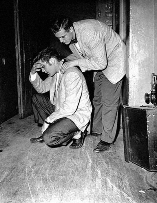Elvis Presley a le trac, 1956