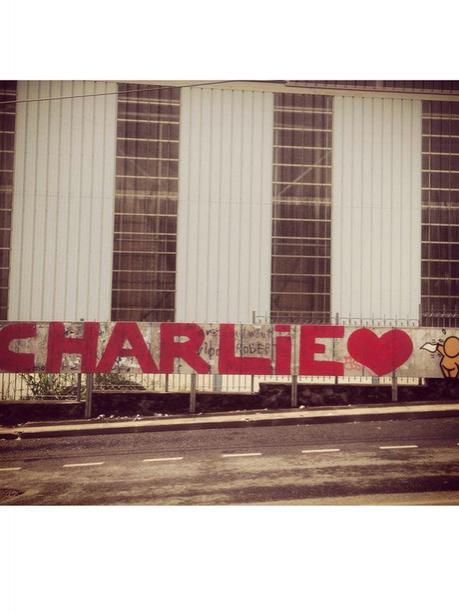 charlie-hebdo-hommage-hommage-artiste-reunion-p460