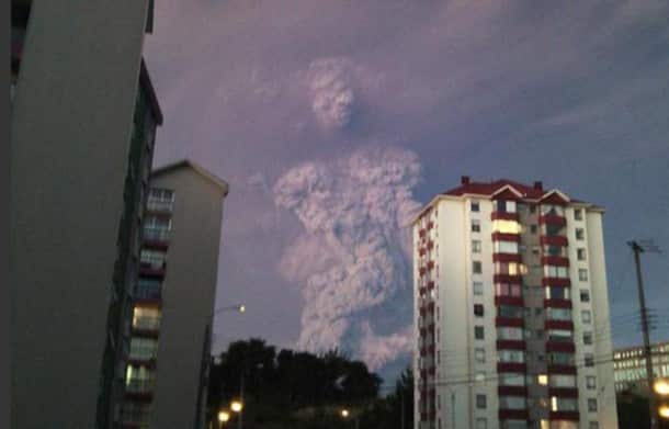 648x415_etrange-apparition-nuage-cendres-volcan-chilien