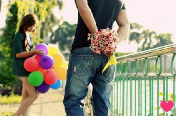homme-amoureux-fidele-serieux-regard