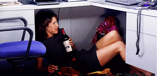 robin-crying-drunk-under-desk