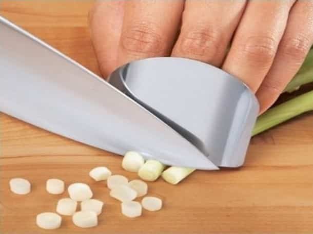 1272655-650-1456022963-protector-para-picar-tu-cuchillo-no-es-mas-un-problema-7638-MLU5254924628_102013-F