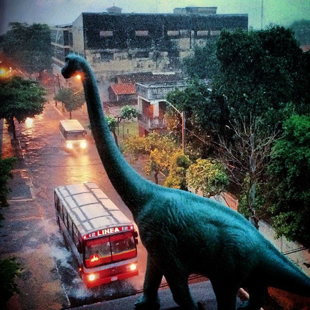 travel-photography-dinosaur-toys-dinodinaseries-jorge-saenz-1412