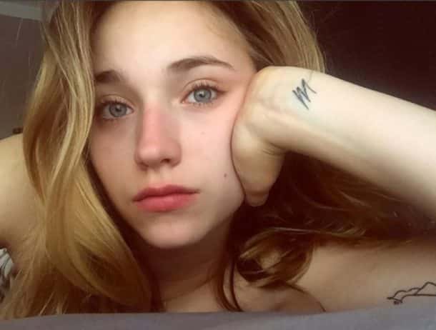 chloe jouannet insta