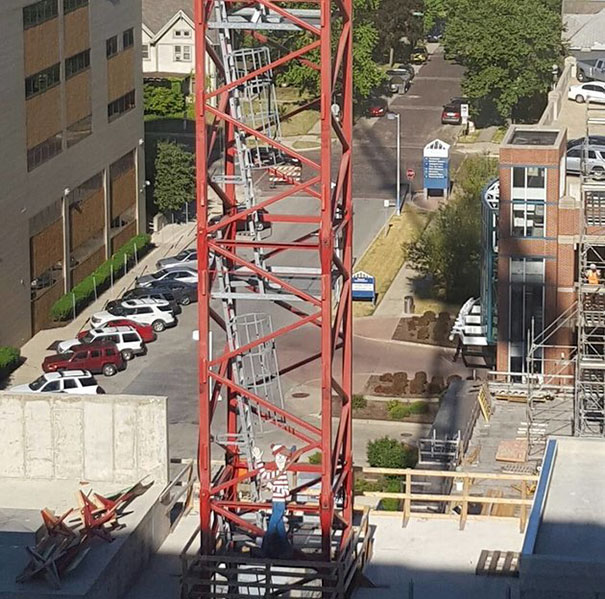 construction-worker-hides-where-is-waldo-kids-hospital-jason-haney-15