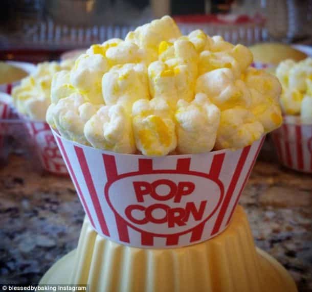 popcorn cupcake