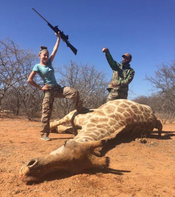 Cette petite fille de 12 ans a une passion bien étrange : la chasse  d'animaux protégés