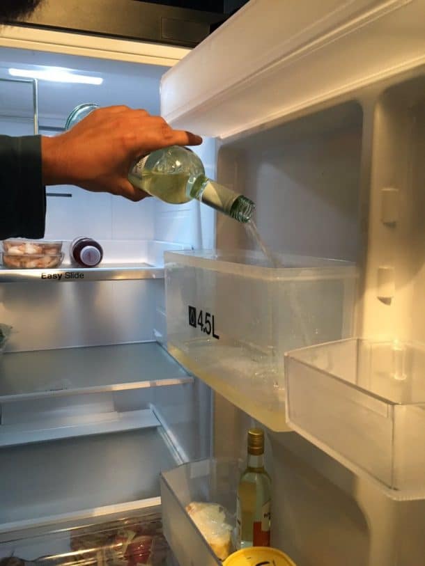 Bac à eau du frigo