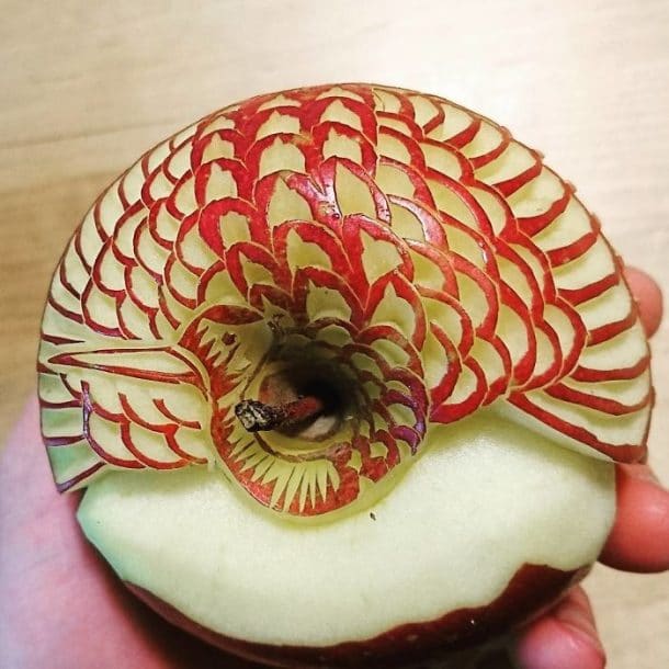 Mukimono : sculpture sur fruits et légumes