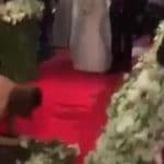 honte à un mariage