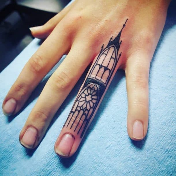 tatouage cloche eglise