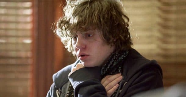 evan thomas peters dans docteur house
