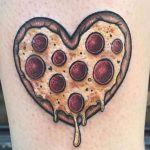 tatouage pizza