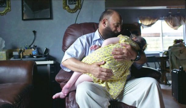 Mohamed Bzeek et sa fille adoptive