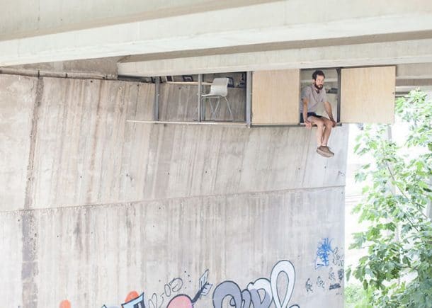 Espagne Valence bureau insolite sous un pont