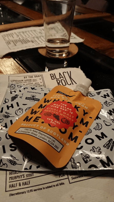 déguster un nouveau whisky