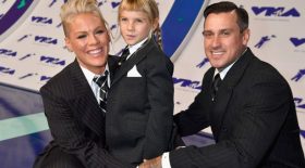 Pink carey hart et willow sage