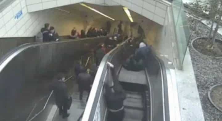 escalator