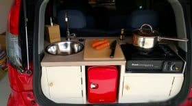 cuisine dans voiture