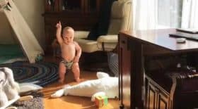 bebe qui danse