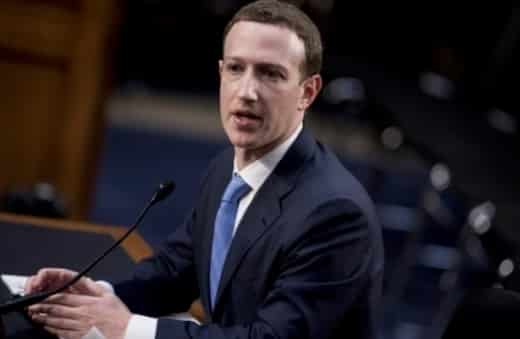 Mark Zuckerberg déconcerté par les questions des sénateurs américains